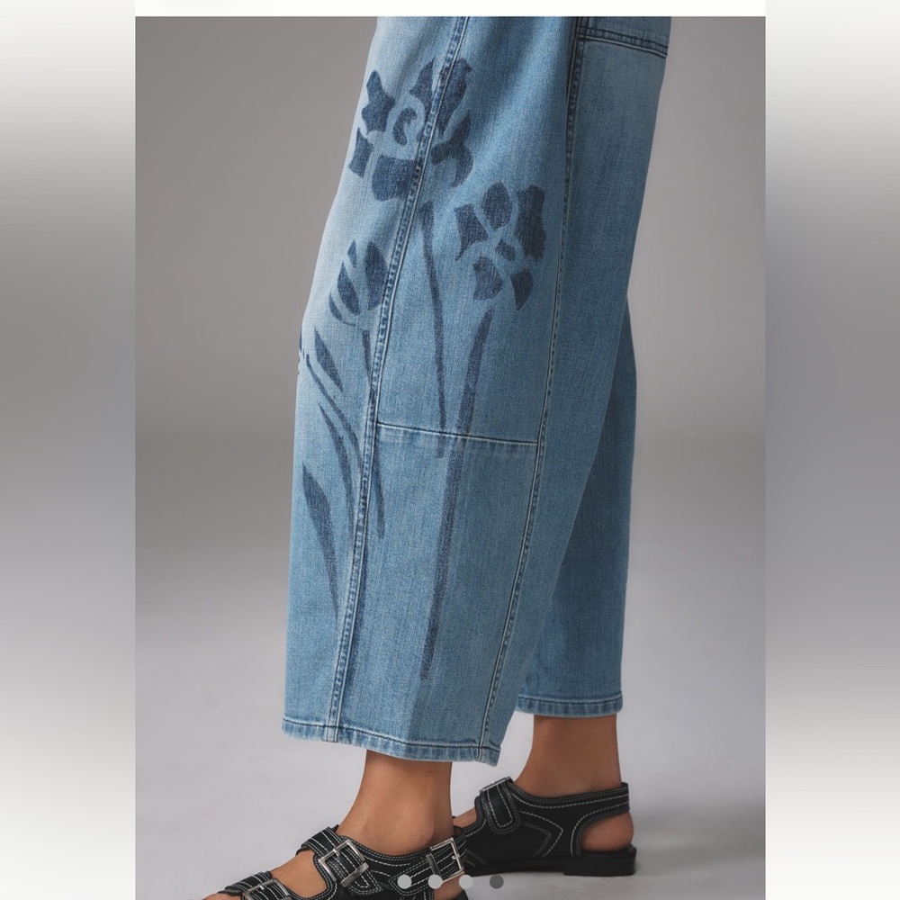 Kenna Mid-Rise Heritage Barrel Jeans - HEART edition by Pilcro. size 27 - Picture 4 of 14